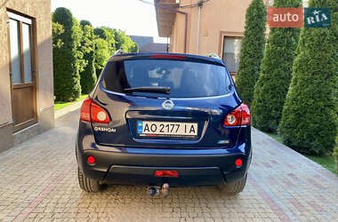 Внедорожник / Кроссовер Nissan Qashqai 2009 в 