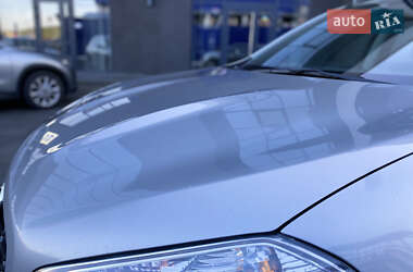 Внедорожник / Кроссовер Nissan Qashqai 2012 в 