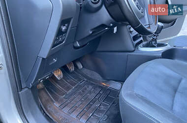 Внедорожник / Кроссовер Nissan Qashqai 2012 в 