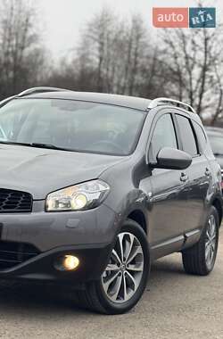 Внедорожник / Кроссовер Nissan Qashqai 2011 в 