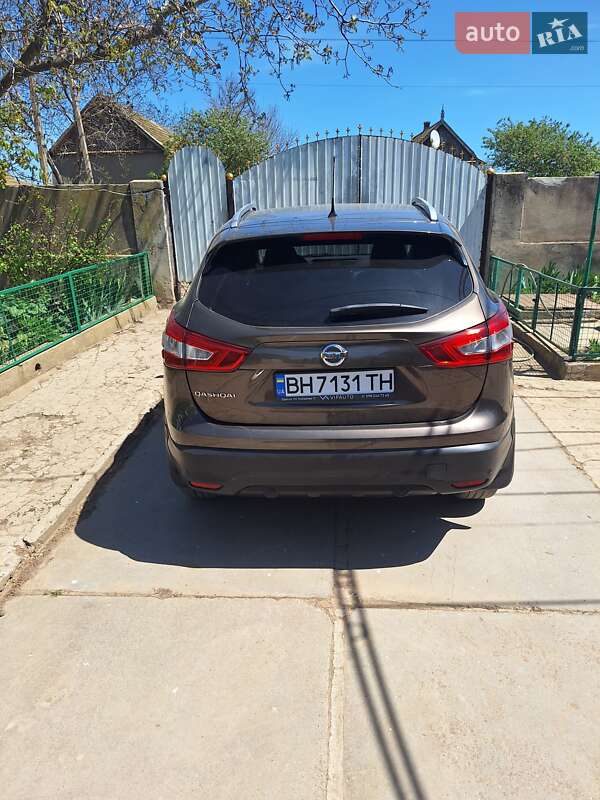Позашляховик / Кросовер Nissan Qashqai 2014 в Білгороді-Дністровському