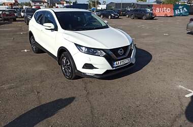 Внедорожник / Кроссовер Nissan Qashqai 2018 в 
