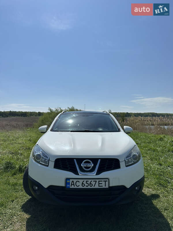 Внедорожник / Кроссовер Nissan Qashqai 2012 в Луцке