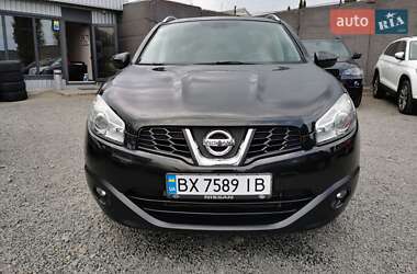 Позашляховик / Кросовер Nissan Qashqai 2012 в 