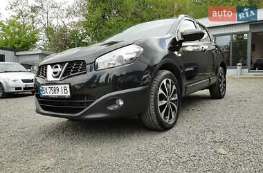 Позашляховик / Кросовер Nissan Qashqai 2012 в 