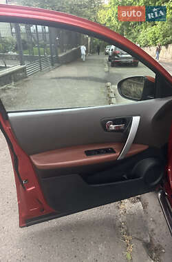 Позашляховик / Кросовер Nissan Qashqai 2008 в 
