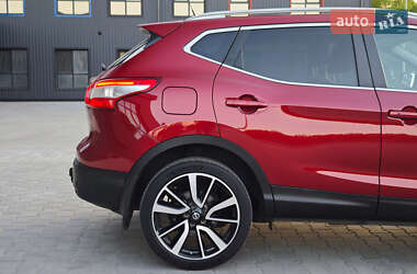 Внедорожник / Кроссовер Nissan Qashqai 2016 в 