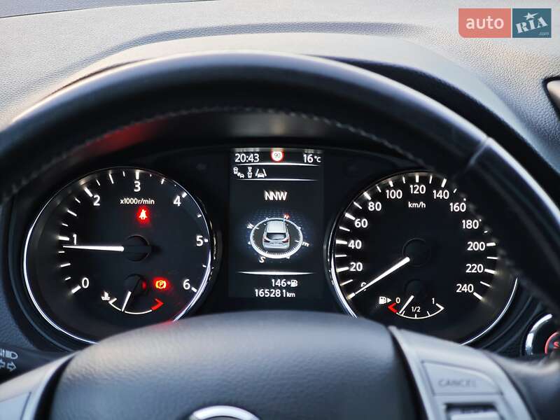Позашляховик / Кросовер Nissan Qashqai 2016 в Дубні