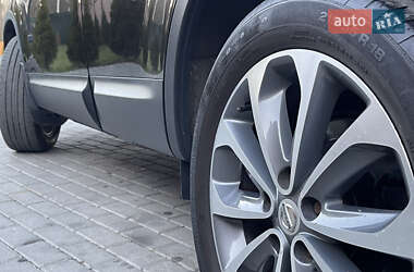 Позашляховик / Кросовер Nissan Qashqai 2010 в 