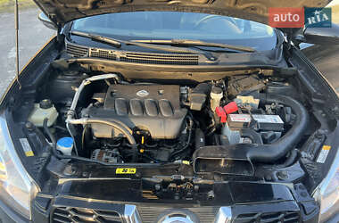 Внедорожник / Кроссовер Nissan Qashqai 2010 в 