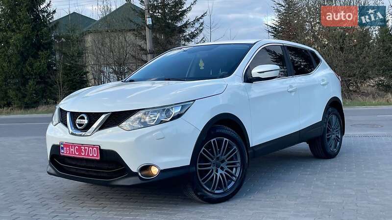 Позашляховик / Кросовер Nissan Qashqai 2015 в 