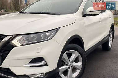 Внедорожник / Кроссовер Nissan Qashqai 2020 в Киеве