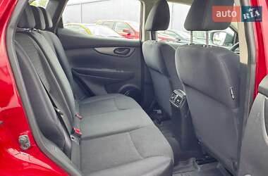 Позашляховик / Кросовер Nissan Qashqai 2014 в 