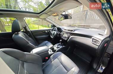 Внедорожник / Кроссовер Nissan Qashqai 2015 в Киеве