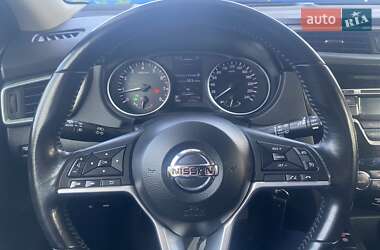 Внедорожник / Кроссовер Nissan Qashqai 2018 в 
