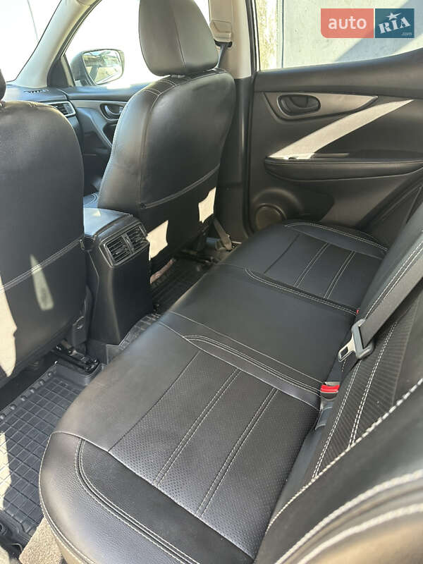 Внедорожник / Кроссовер Nissan Qashqai 2017 в Днепре