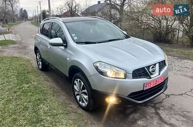 Позашляховик / Кросовер Nissan Qashqai 2010 в 