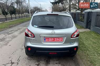 Позашляховик / Кросовер Nissan Qashqai 2010 в 