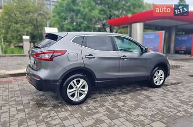 Позашляховик / Кросовер Nissan Qashqai 2018 в 