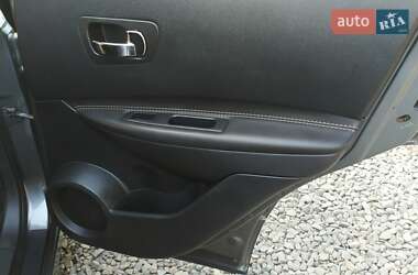 Позашляховик / Кросовер Nissan Qashqai 2011 в 