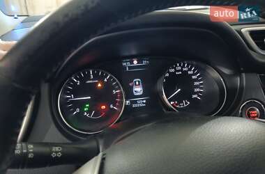 Внедорожник / Кроссовер Nissan Qashqai 2014 в 