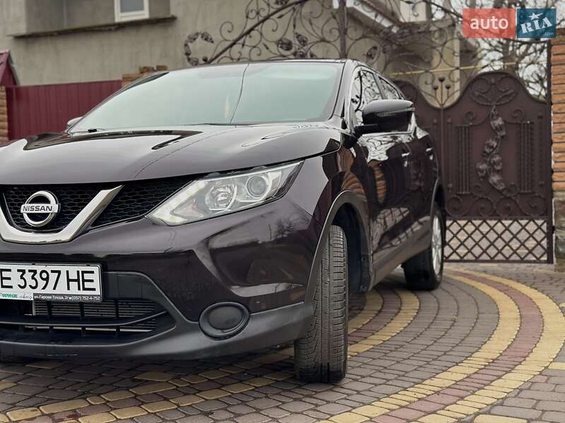 Позашляховик / Кросовер Nissan Qashqai 2017 в Первомайську