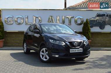 Позашляховик / Кросовер Nissan Qashqai 2018 в 