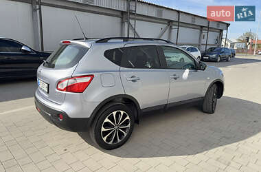 Внедорожник / Кроссовер Nissan Qashqai 2013 в 