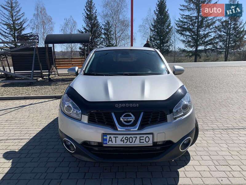 Внедорожник / Кроссовер Nissan Qashqai 2011 в Ивано-Франковске