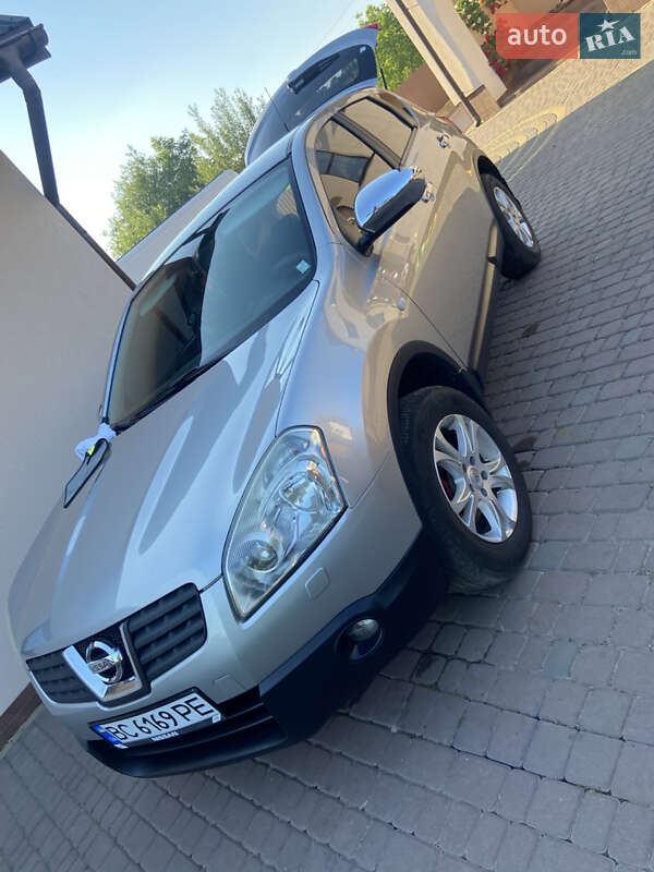 Внедорожник / Кроссовер Nissan Qashqai 2008 в 
