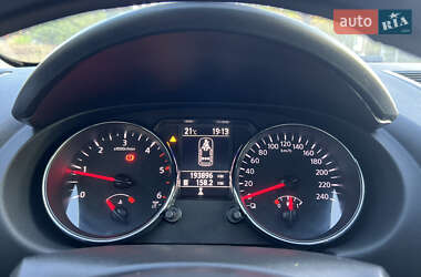 Внедорожник / Кроссовер Nissan Qashqai 2010 в 