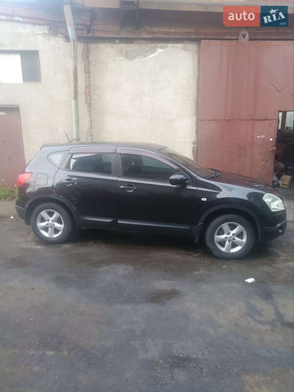 Позашляховик / Кросовер Nissan Qashqai 2008 в 