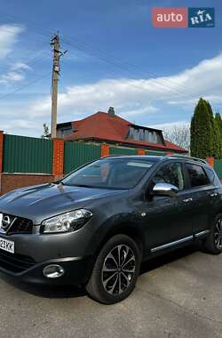 Внедорожник / Кроссовер Nissan Qashqai 2011 в 