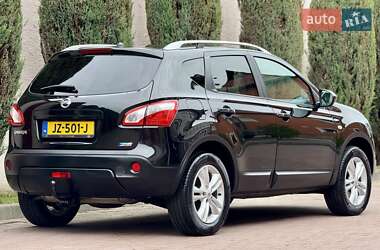Внедорожник / Кроссовер Nissan Qashqai 2010 в 