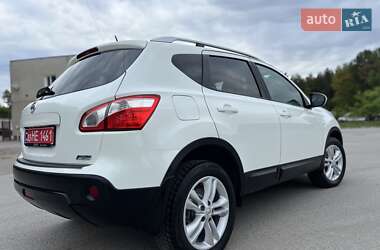 Позашляховик / Кросовер Nissan Qashqai 2011 в 