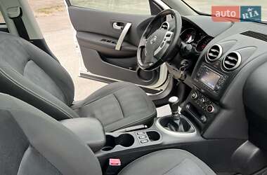 Позашляховик / Кросовер Nissan Qashqai 2011 в 