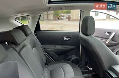 Позашляховик / Кросовер Nissan Qashqai 2011 в 
