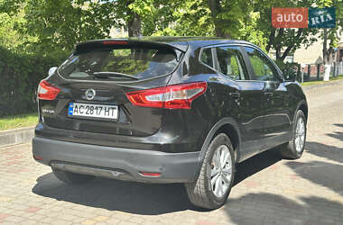 Позашляховик / Кросовер Nissan Qashqai 2016 в 