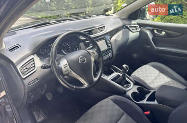 Позашляховик / Кросовер Nissan Qashqai 2016 в 