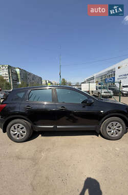Внедорожник / Кроссовер Nissan Qashqai 2008 в 