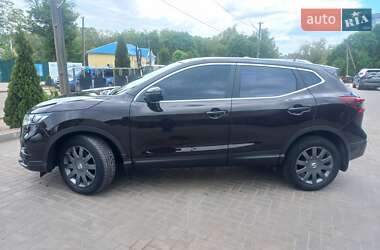Внедорожник / Кроссовер Nissan Qashqai 2017 в 