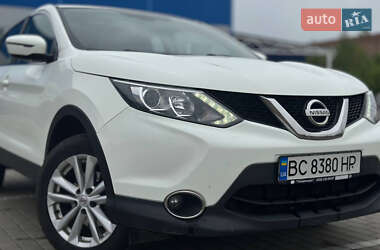 Позашляховик / Кросовер Nissan Qashqai 2016 в 
