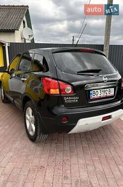 Позашляховик / Кросовер Nissan Qashqai 2007 в 