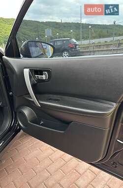 Позашляховик / Кросовер Nissan Qashqai 2007 в 