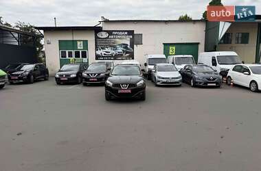 Внедорожник / Кроссовер Nissan Qashqai 2012 в 