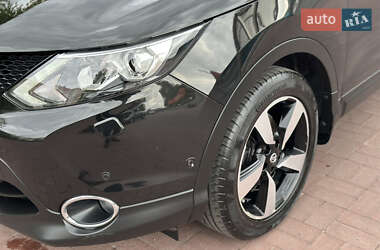 Позашляховик / Кросовер Nissan Qashqai 2014 в 