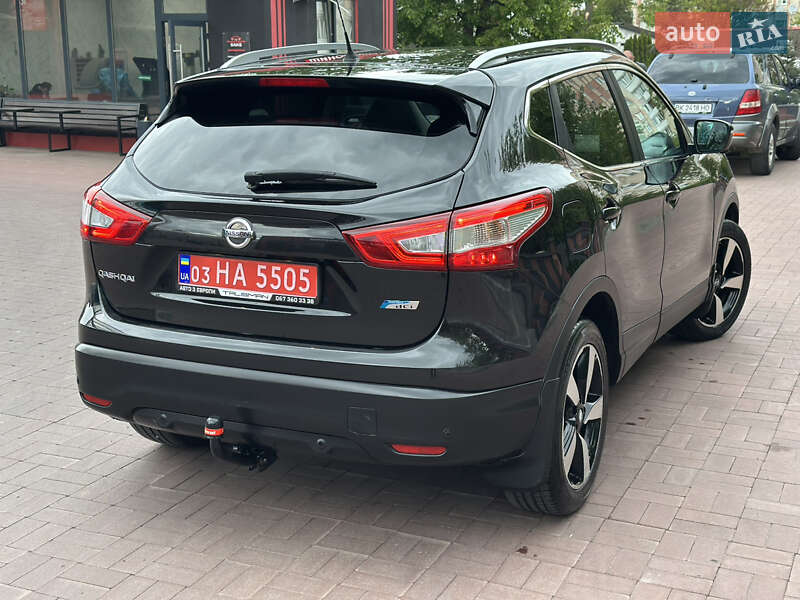 Внедорожник / Кроссовер Nissan Qashqai 2014 в Ровно