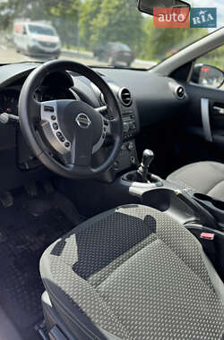 Внедорожник / Кроссовер Nissan Qashqai 2007 в 