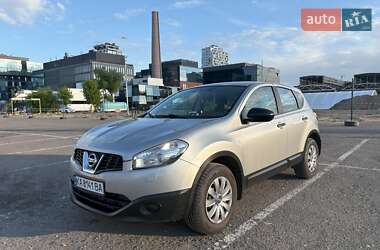 Позашляховик / Кросовер Nissan Qashqai 2012 в Києві