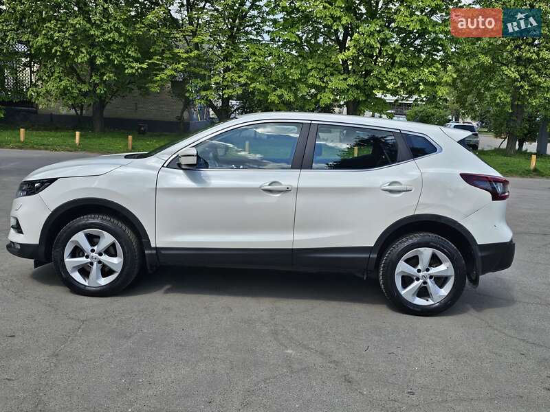 Внедорожник / Кроссовер Nissan Qashqai 2020 в Киеве
